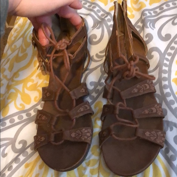 Maurices Sandals - Picture 2 of 3